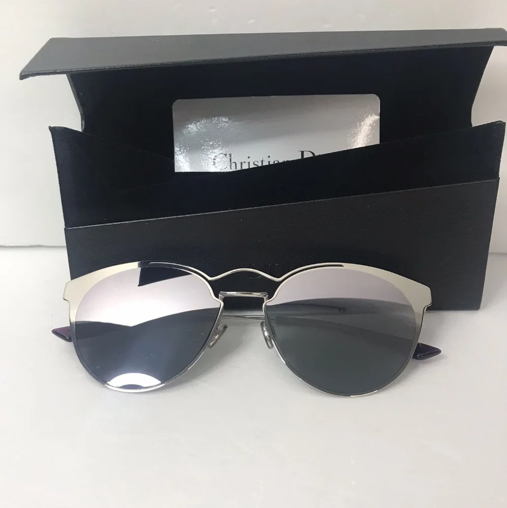 New- 💯 Original Dior Mirrored Nebula Sunglasses (SHF-18210) - Picture 8 of 17
